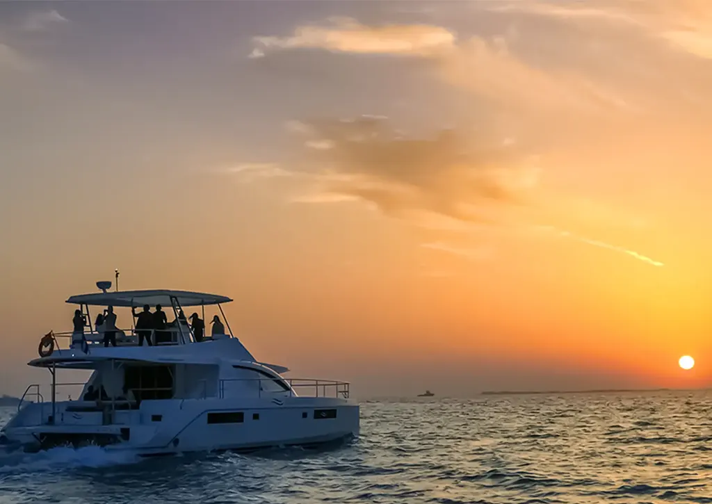 Top 7 Sunset Spots in Dubai to Experience on Yacht