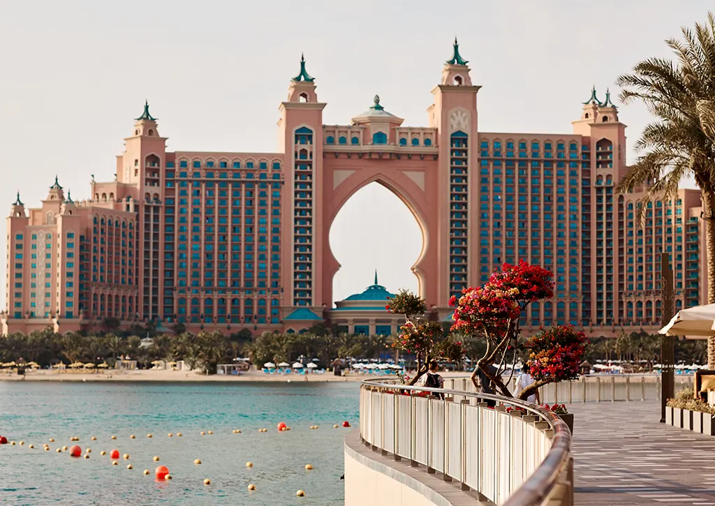 Popular Yacht Routes in Dubai